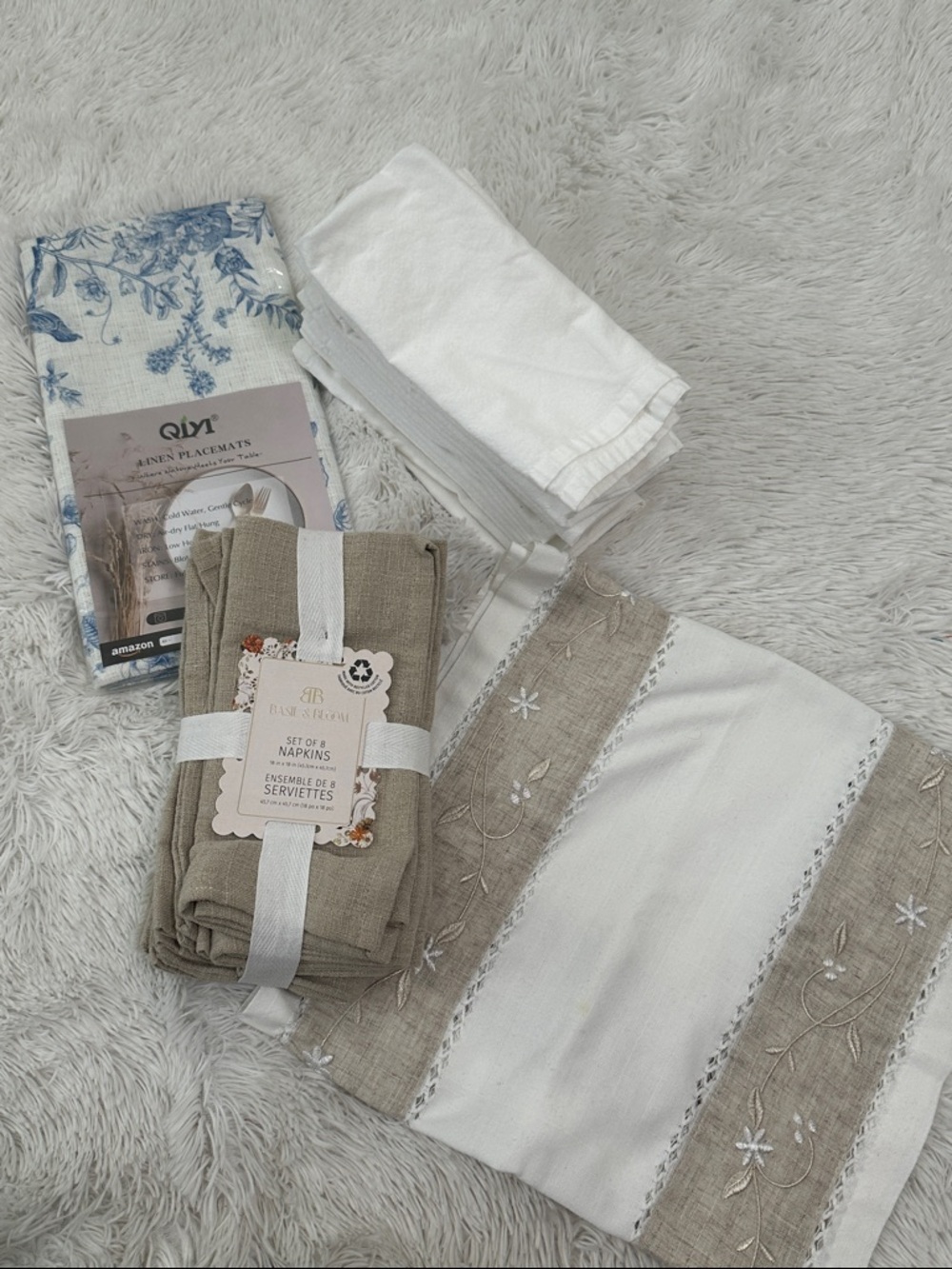 🐨 Bundle of Placemats/Linen Napkins/Table Runner